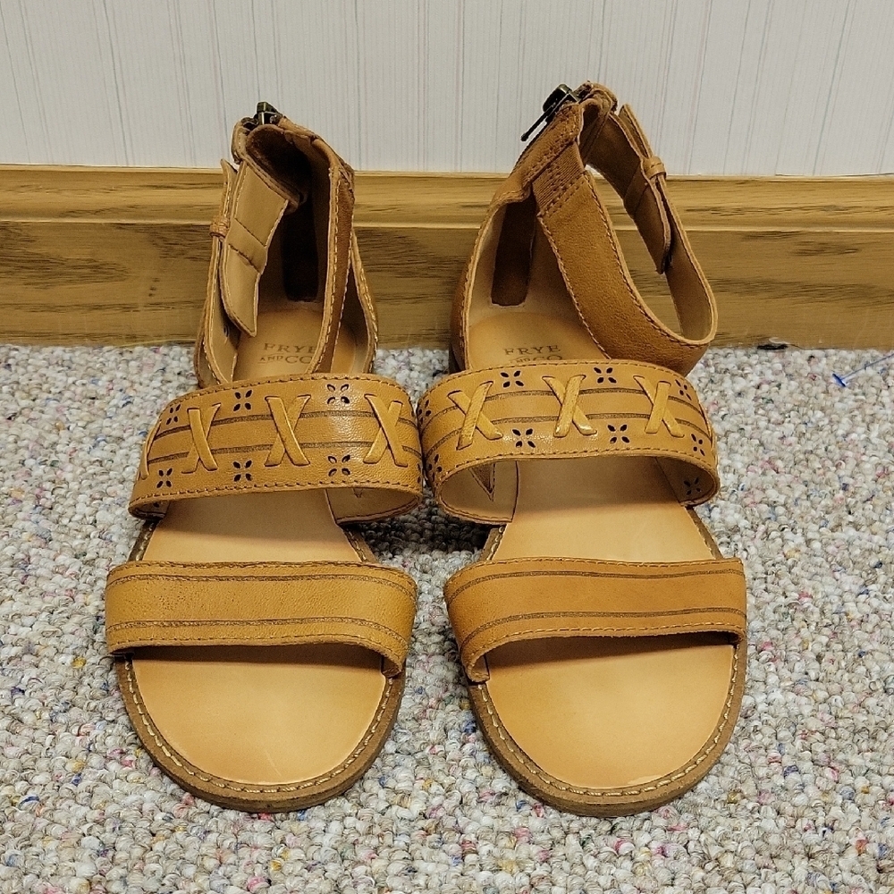 Frye And Co. Evie Tan Sandals Sz 6.5 New Without Tags indie festival summer